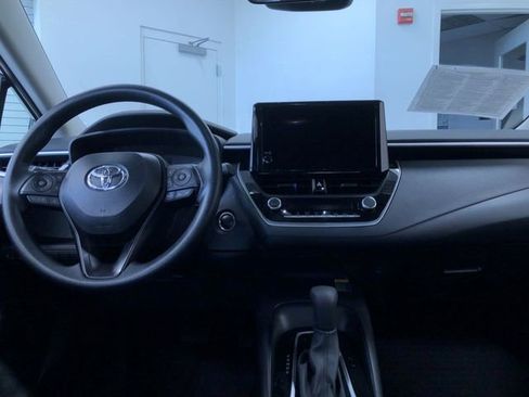 Certified 2025 Toyota Corolla LE w/ LE Premium Package FWD image 17