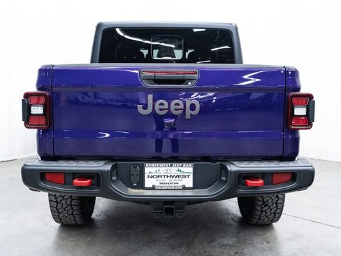 New 2026 Jeep Gladiator Rubicon w/ Steel Power Dome Hood Package AWD/4WD image 5