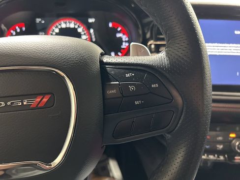 Used 2025 Dodge Durango GT AWD/4WD image 31