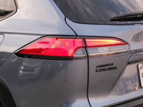 Certified 2024 Toyota Corolla Cross AWD Hybrid image 7