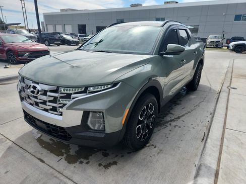 Used 2023 Hyundai Santa Cruz SEL Premium image 1