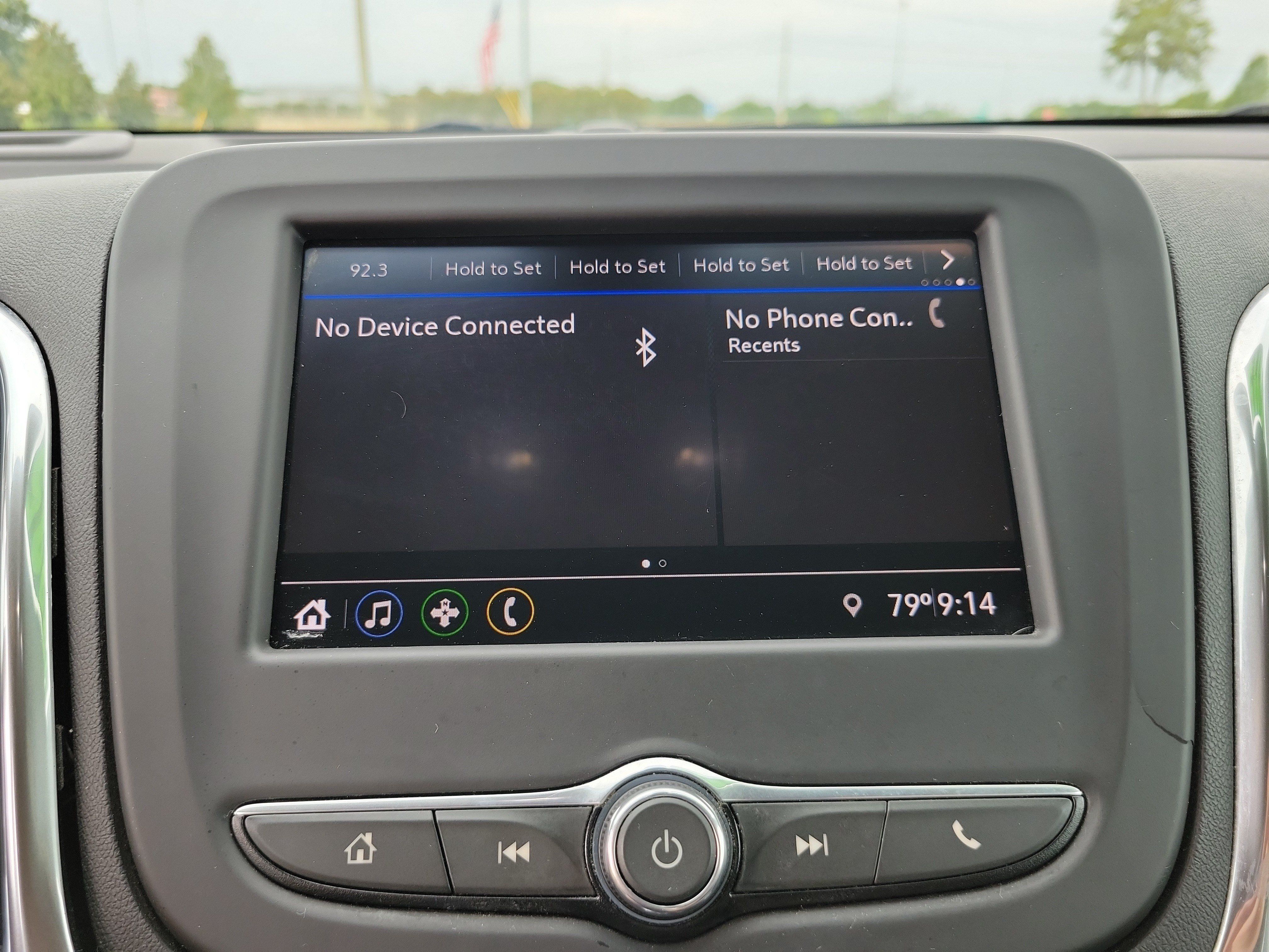 Used 2020 Chevrolet Equinox LT FWD image 14