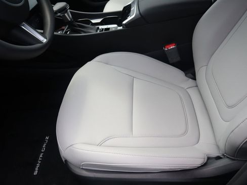 New 2026 Hyundai Santa Cruz SEL FWD image 16