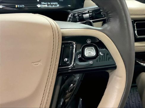 Used 2022 Lincoln Aviator Reserve w/ Equipment Group 201A image 20