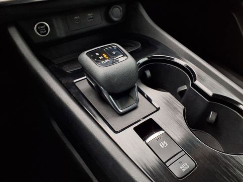 Used 2021 Nissan Rogue SV w/ Premium Package image 18