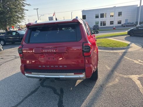 Used 2025 Toyota 4Runner Limited image 8