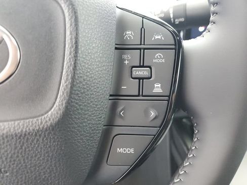 Used 2026 Toyota bZ FWD image 25