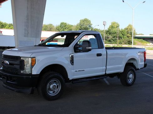 Used 2017 Ford F350 XL w/ Power Equipment Group AWD/4WD image 2