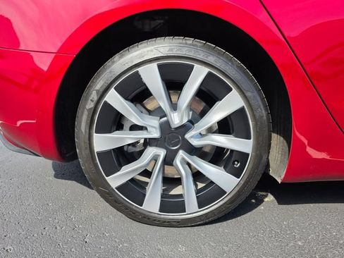 Used 2025 Tesla Model 3 Long Range AWD/4WD image 8