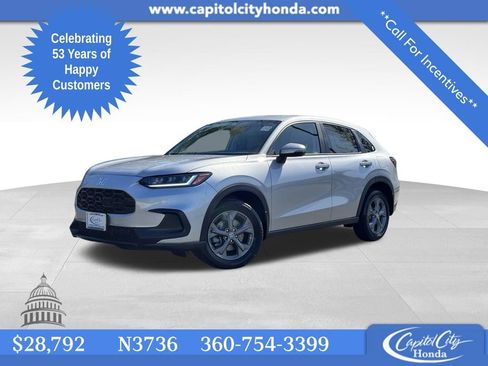 New 2026 Honda HR-V LX image 1