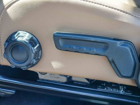 Used 2023 Jeep Wrangler Sahara image 20