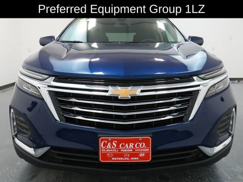 Used 2023 Chevrolet Equinox Premier image 2