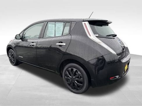Used 2017 Nissan Leaf S image 5