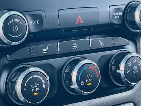 Used 2023 RAM 1500 Big Horn AWD/4WD image 19