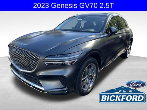 Used 2023 Genesis GV70 2.5T w/ Select Package AWD/4WD image 1