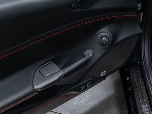 Used 2016 Ferrari 488 Spider RWD image 8