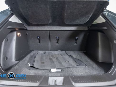 Used 2025 Chevrolet Trax LT FWD image 32