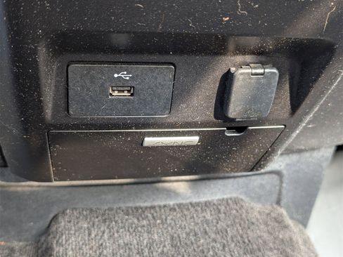 Used 2017 Ford F150 XLT w/ Equipment Group 301A Mid image 33