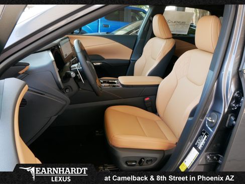 New 2026 Lexus RX 450h AWD image 2