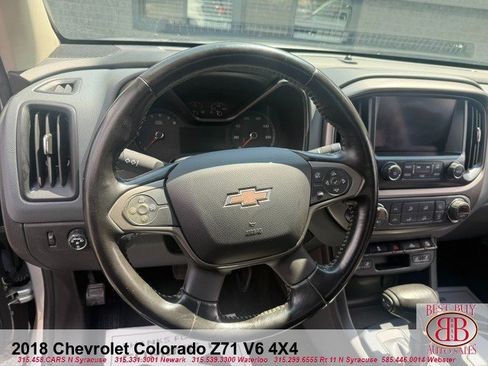 Used 2018 Chevrolet Colorado Z71 AWD/4WD image 17
