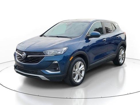 Used 2021 Buick Encore GX Preferred w/ Cold Weather Comfort Package image 2