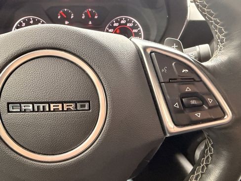 Used 2019 Chevrolet Camaro LT image 17
