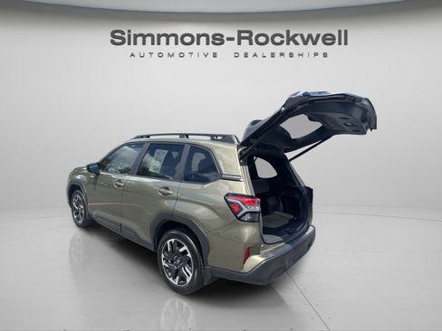 Used 2025 Subaru Forester Premium w/ Protection Package (1PH) AWD/4WD image 2