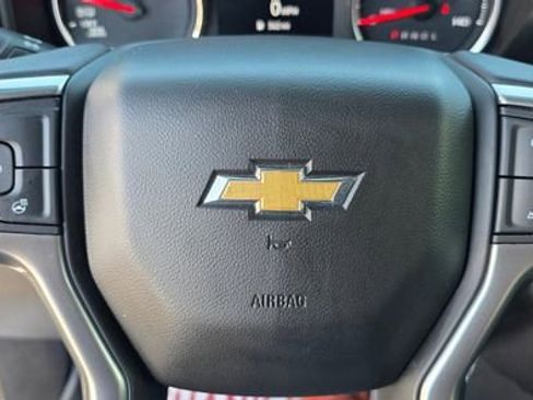 Used 2021 Chevrolet Silverado 1500 LTZ AWD/4WD image 20