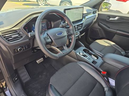 Used 2024 Ford Escape ST-Line w/ Tech Pack #1 AWD/4WD image 14