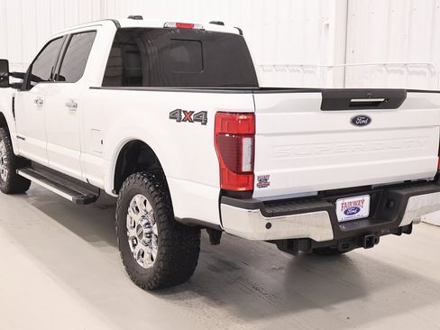 Certified 2022 Ford F250 Lariat w/ Lariat Ultimate Package image 8