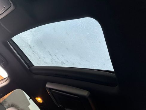 Used 2021 Honda Pilot Black Edition image 19