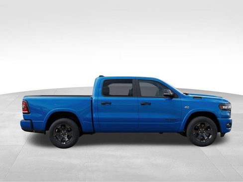 New 2026 RAM 1500 4x4 Crew Cab image 21