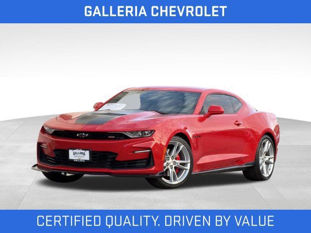 Used 2022 Chevrolet Camaro SS RWD image 2