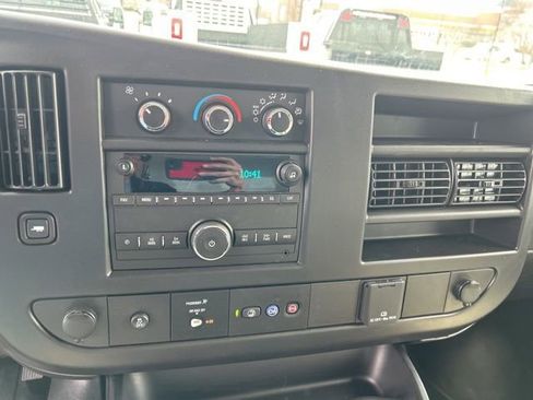 New 2026 Chevrolet Express 4500 w/ Power Convenience Package RWD image 21