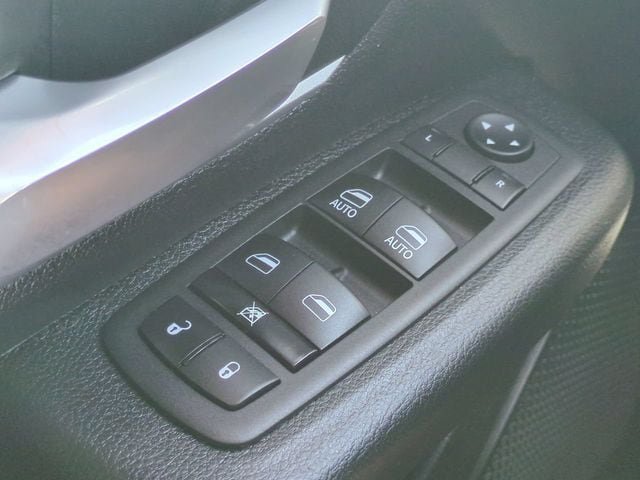 Used 2023 RAM 1500 Big Horn AWD/4WD image 24