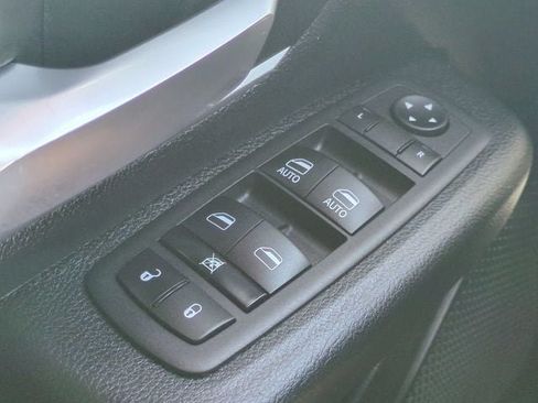 Used 2023 RAM 1500 Big Horn AWD/4WD image 24