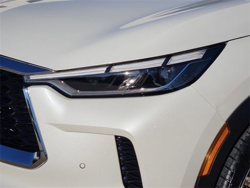 Used 2022 INFINITI QX60 Luxe image 6