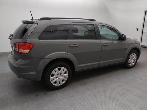 Used 2020 Dodge Journey SE FWD image 10