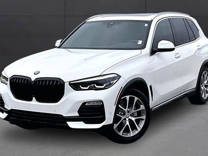 Used 2019 BMW X5 xDrive40i w/ Premium Package 2