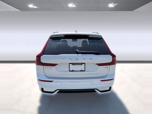 New 2026 Volvo XC60 T8 Plus w/ Protection Package Premier image 10