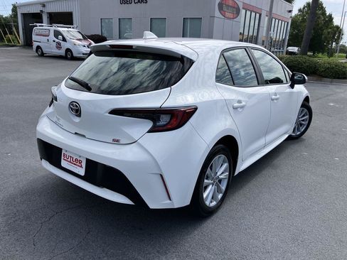 Certified 2025 Toyota Corolla SE FWD image 5