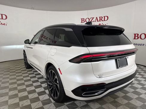 New 2026 Lincoln Nautilus Black Label image 5