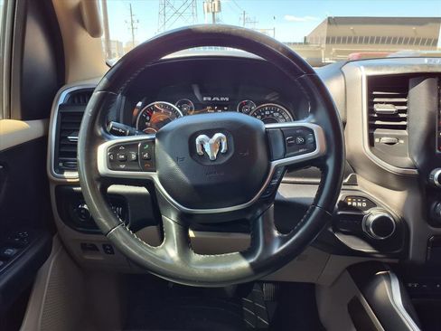 Used 2019 RAM 1500 Big Horn image 15