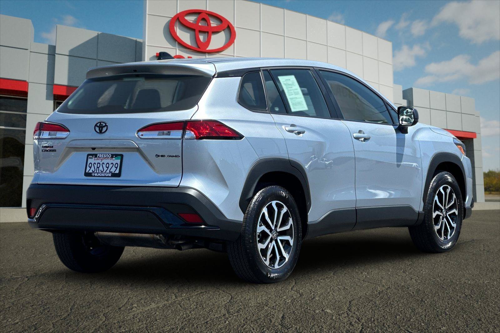 Certified 2025 Toyota Corolla Cross AWD Hybrid image 3