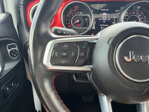 Used 2018 Jeep Wrangler Unlimited Rubicon w/ Cold Weather Group AWD/4WD image 44