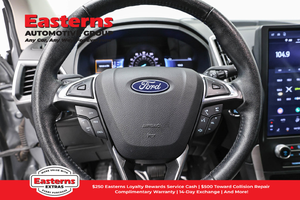 Used 2024 Ford Edge SEL AWD/4WD image 11