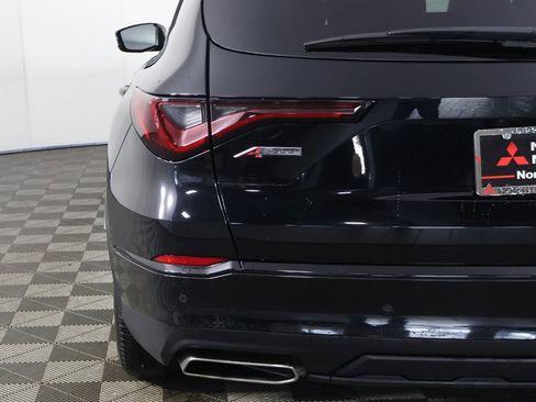 Used 2023 Acura MDX A-Spec image 17