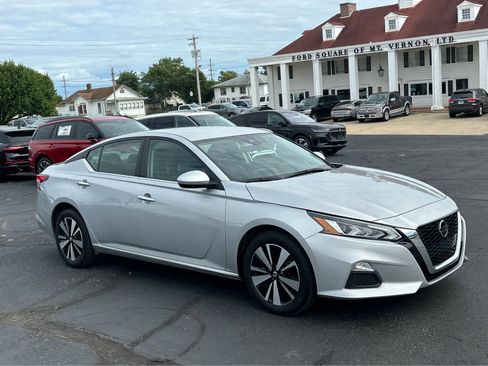 Used 2022 Nissan Altima 2.5 SV image 3