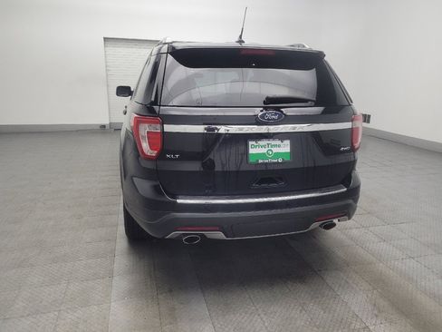 Used 2018 Ford Explorer XLT w/ Equipment Group 202A AWD/4WD image 6