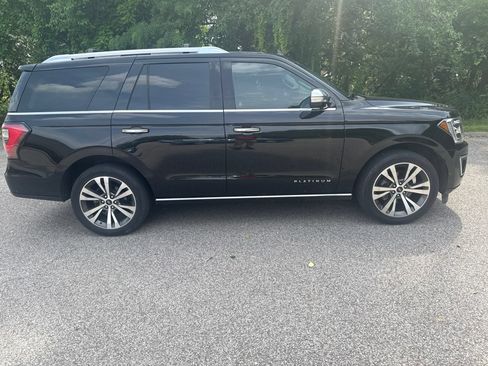Used 2021 Ford Expedition Platinum AWD/4WD image 5